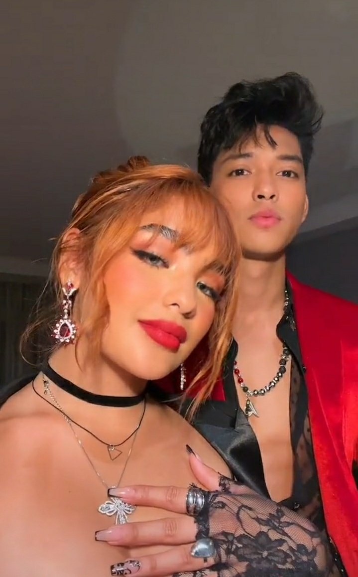 femirlyn's tweet photo. THEIR HOTNESS IS ON ANOTHER LEVEL. https://t.co/jXc5B5fxkp