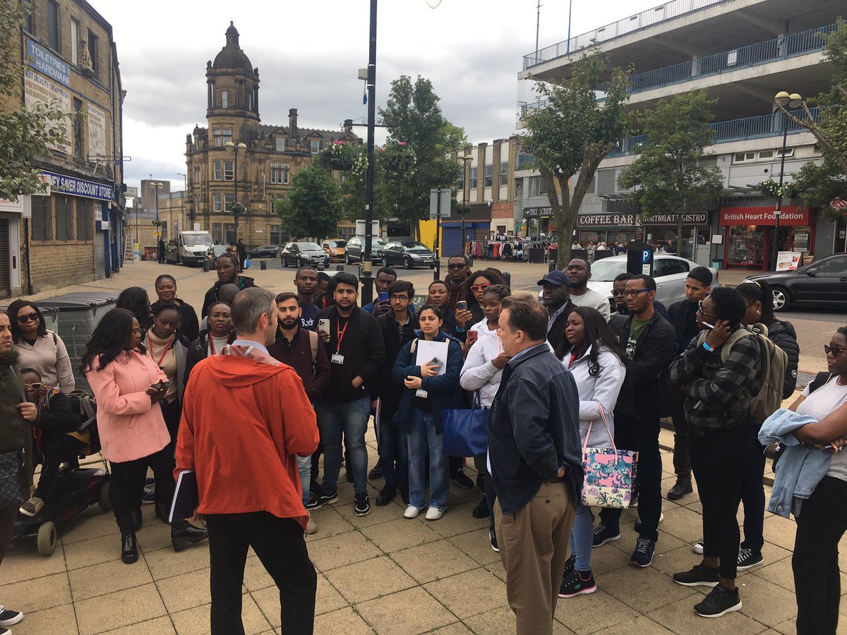 surucu_ebru's tweet photo. Our #IMSS2022 group has started to explore the #cityofculture2025 Bradford!

#teambradford @vweerakk @amsharif @SankarSivarajah @bradford2025 @bradfordmdc https://t.co/DOAbWvm6DC