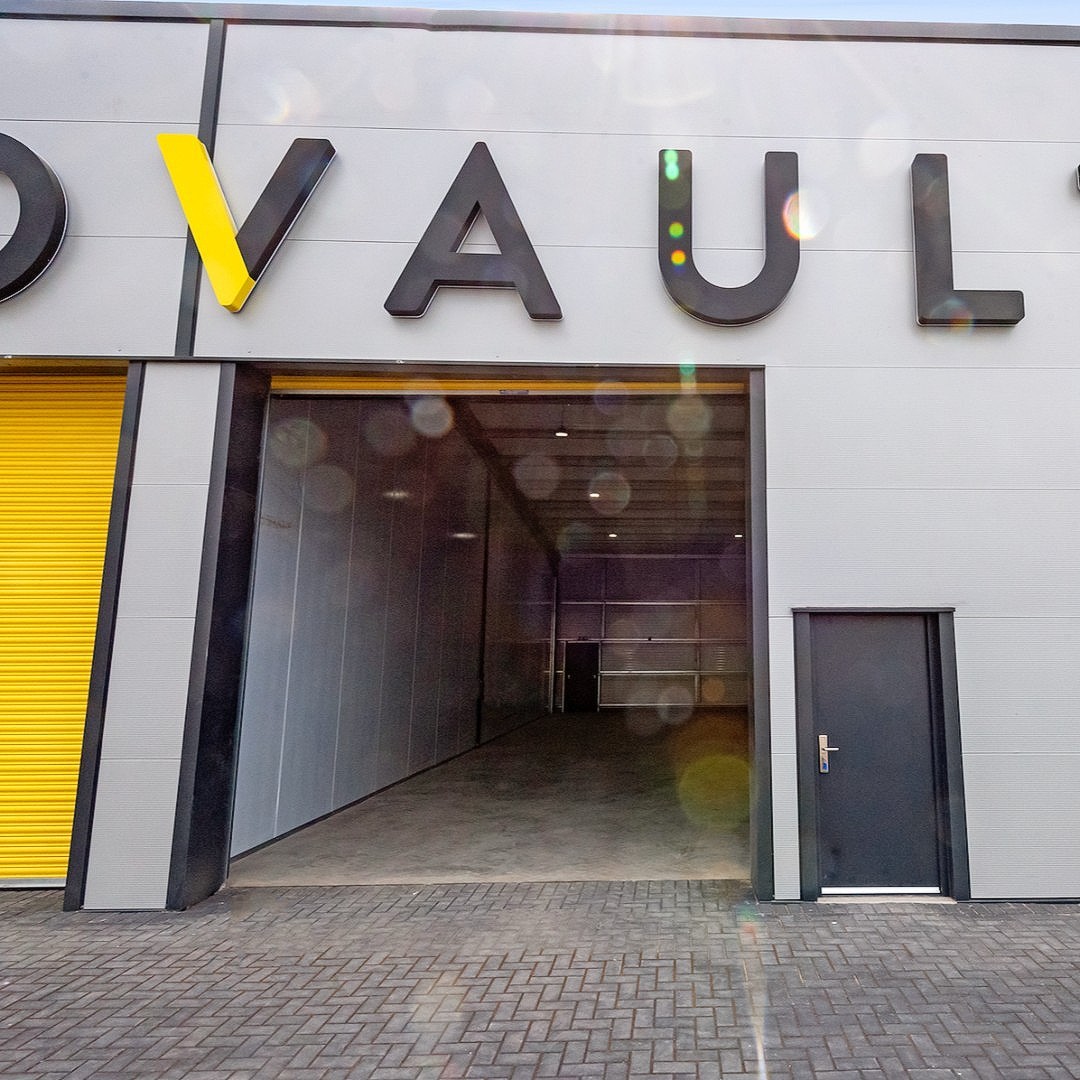 CoVaultUK's tweet photo. Some more photos of our newly opened #Glasgow Polmadie CoVault location! These fantastic workspaces are almost at full capacity already... ☀️

#Scottishbusiness #workspace #businessowner https://t.co/woY7F0v2ba
