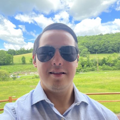 DannyFomich's tweet photo. #NewProfilePic https://t.co/1Kw55WCo4N