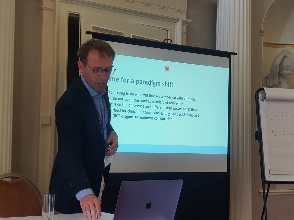 BissellMalenka's tweet photo. Nils Planken makes a very important point in his talk on #4DFlowCMR.
"We need to stop trying to do with MRI that we already do well with ultrasound". https://t.co/AsZEf7NZWa