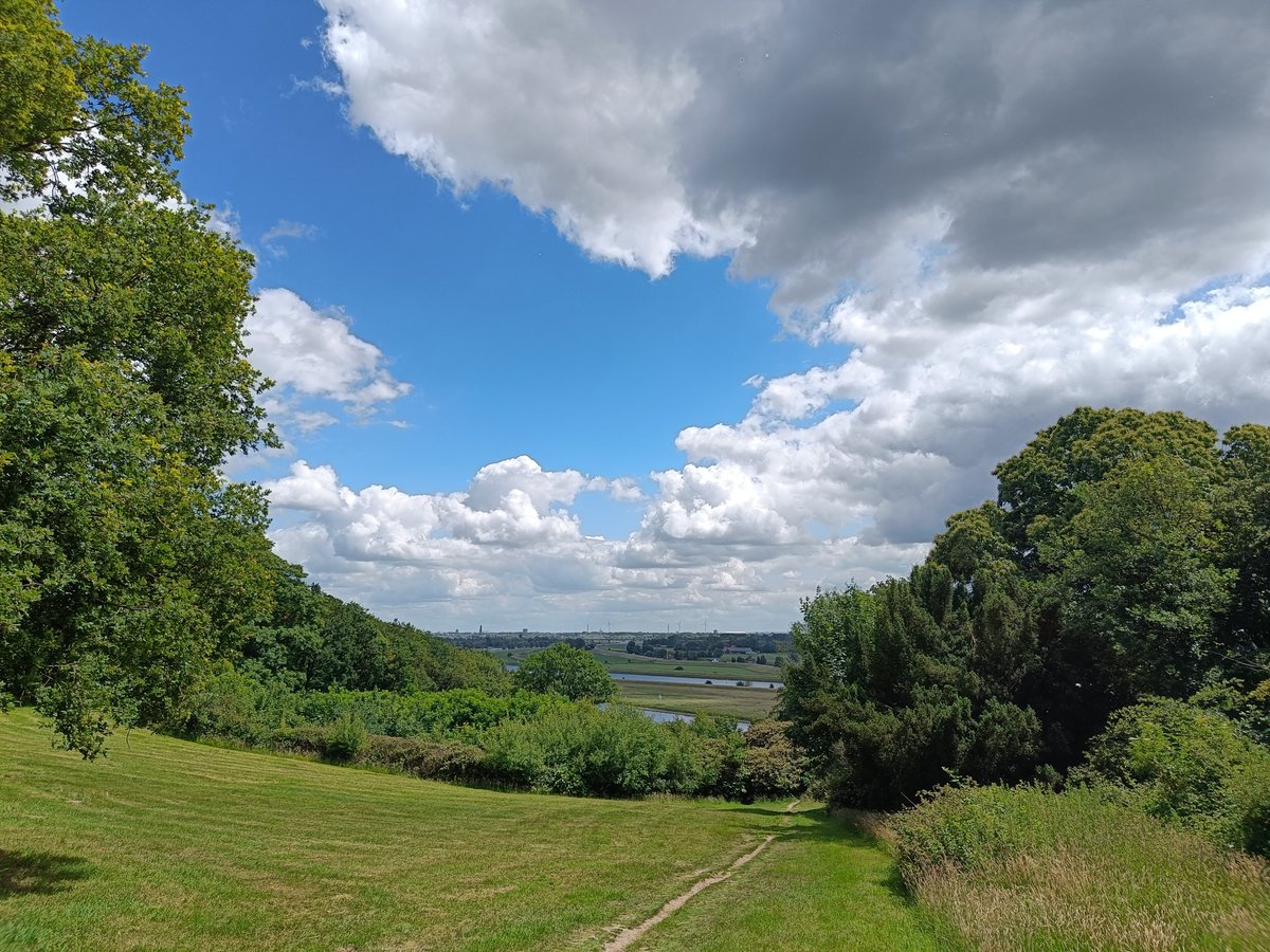 Landgoed de #Duno, Doorwerth

<a href="/weeronline/">Weeronline</a>
<a href="/Weerplaza/">Weerplaza.nl</a>
@Talpaweer
<a href="/BuienRadarNL/">Buienradar</a>
<a href="/OmroepGLD/">Omroep Gelderland</a>
<a href="/onwukaa/">Amara Onwuka</a>
@MarcdeJongRTL
<a href="/nicolienkroon/">nicolienkroon</a>
<a href="/MartijnDorrest1/">Martijn Dorrestein</a>
<a href="/RTLnieuws/">RTL Nieuws</a>
<a href="/HartvNL/">Hart van Nederland</a>
<a href="/mrmiddendorp/">Maurice Middendorp</a>
<a href="/jordiweerman/">Jordi Huirne</a>
<a href="/WilliamHuizinga/">William Huizinga</a>