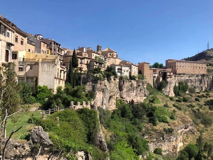 cuencaaescena's tweet photo. ¿Por qué venir a Cuenca a hacer tus cursos de teatro?
Aquí tienes unos argumentos visuales #visitacuenca #cursos #teatro #cuencaaescena https://t.co/d3tHfn2YIj