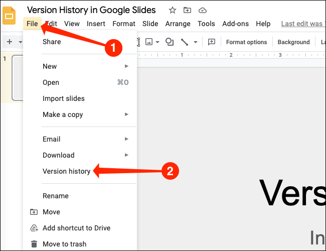 JCasaTodd's tweet photo. What did we do before Version History?? Evaluating a group project and seeing everyone's contributions is SO MUCH easier than it used to be! #collaboration #accountability #GoogleEI https://t.co/9QfrSTQ0ps