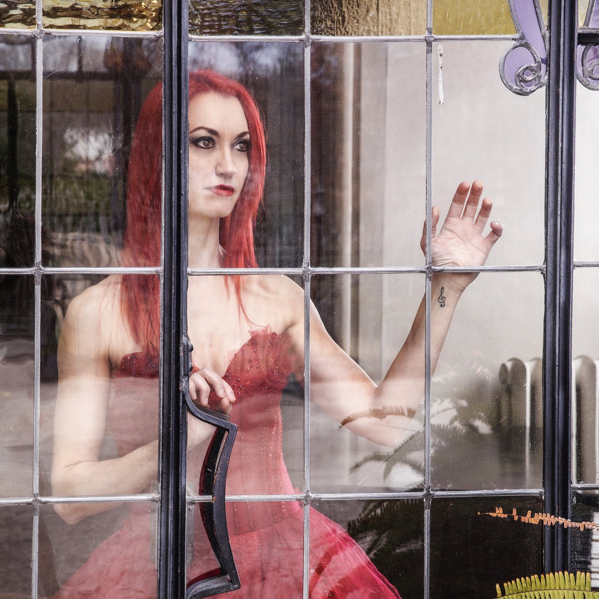 😍L’entorn modernista de la Casa Orlandai casa perfectament amb el meu primer disc “Tretze”: apel·la a les emocions, busca la bellesa, fusiona arts i innova...

🎶Ens veiem a la presentació de demà a les 19h a la <a href="/Casaorlandai/">Casa Orlandai</a> de #Barcelona!📀

#Piano #Dansa #Art #Music #Sarrià