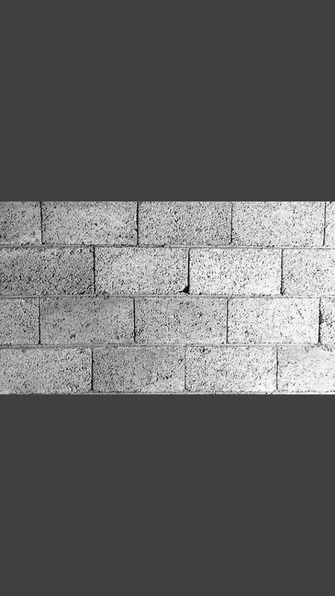 i9_e9's tweet photo. وش العبارة اللي ودك تكتبها على هالجدار ؟ . https://t.co/qeP4qD6waO
