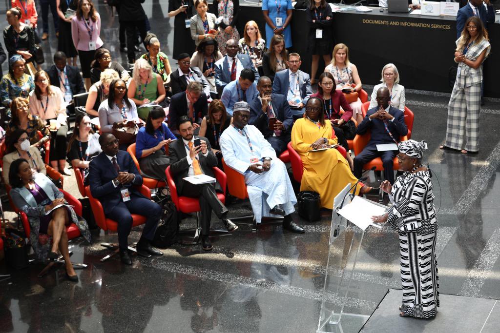 NOIweala's tweet image. 1/2 Wonderful gender event on the sidelines of #MC12! Women entrepreneurs spoke on how @ITCnews &amp;amp; @wto have supported them to access international markets by upgrading quality &amp;amp; scaling up their operations. With ED @CokeHamilton, Hanna Keraf @SheaOrigin @mukamushinja @MSG20456796