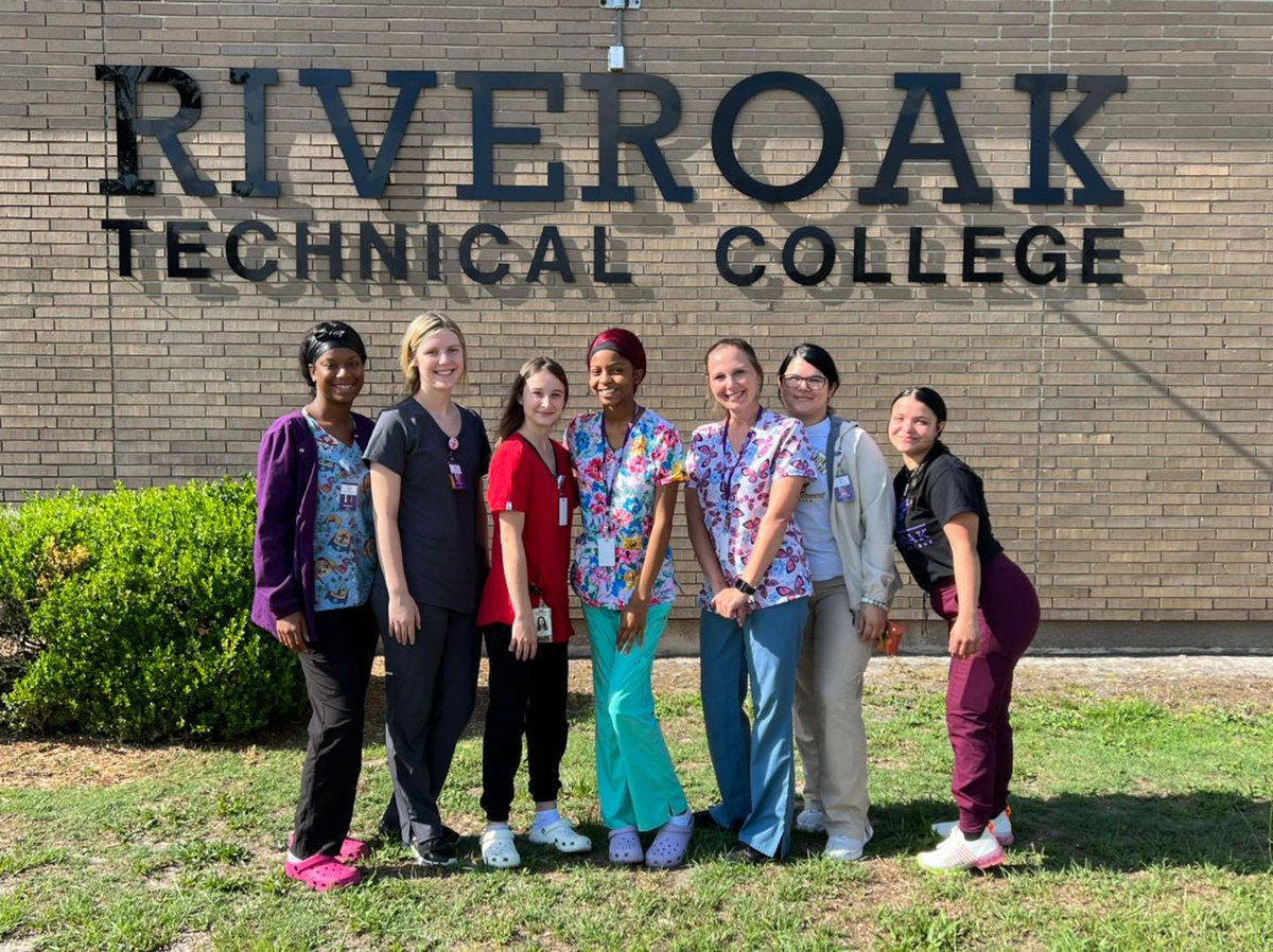 suwanneertc's tweet photo. Congratulations to the Patient Care Technician students for passing their Phlebotomy certification with a 100% pass rate!
#GrowYourFutureWithUs #GetThereFL
#CTEWorks
#Fltechcolleges #fltechnicalcolleges https://t.co/X3ggiI24cS