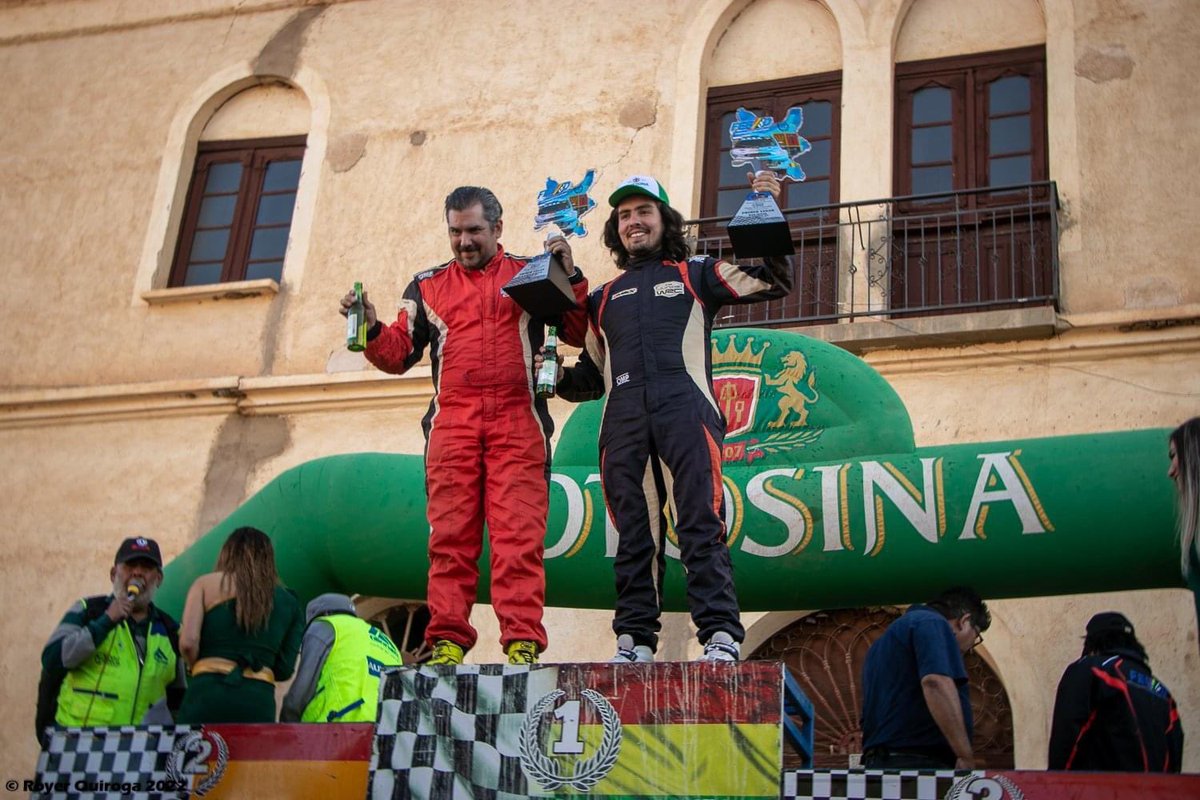 hvp78's tweet photo. Ganamos el Rally de la Concordia 2022 en Bolivia 🇧🇴 junto a Sebas Careaga en el @MotorsportSkoda Fabia R5.. ! #iNotebook by @iCodriver
#rally #Bolivia #iCodriver https://t.co/j5Gts3FMjJ
