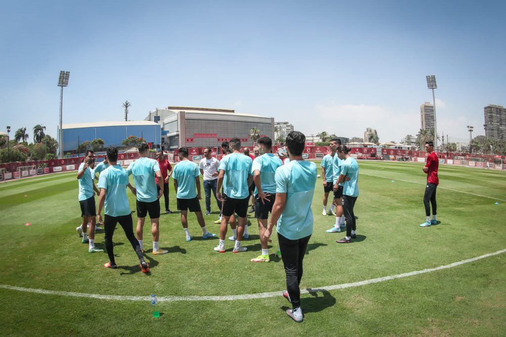 AlAhly's tweet photo. فريقنا يبدأ الاستعداد لمباراة ايسترن كومباني 🦅 https://t.co/c65yCTVBU9