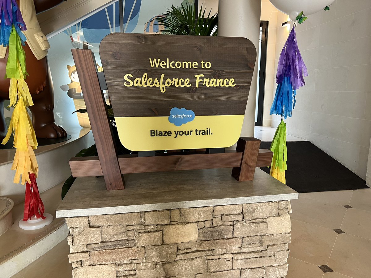 btaylor's tweet photo. Bonjour! Had a great time reconnecting with the @Salesforce Trailblazer community in France today. Thank you for all the feedback! 🇫🇷 https://t.co/FcIC3iX4CG