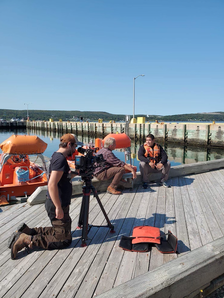 🎥 Behind the scenes: Drew learns necessary #SurvivalSkills and #MarineSafety for the lobster fishery & larger shipping industry in #NovaScotia. 🐟
#GNTV #GNTVS2 #APTN #APTNlumi #GoingNativeTV #indigenouspeople #firstnation #aboriginal #MicMac #WaterSurvival