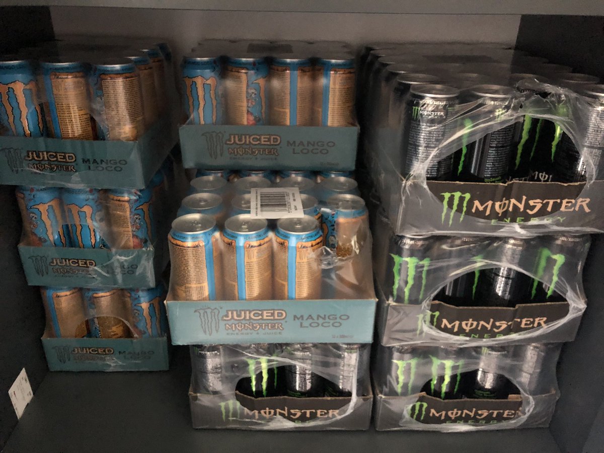 Thank you <a href="/MonsterGaming/">Monster Gaming</a> &amp; <a href="/natusvincere/">NAVI</a> for sending us this perfect energy drink 🥰