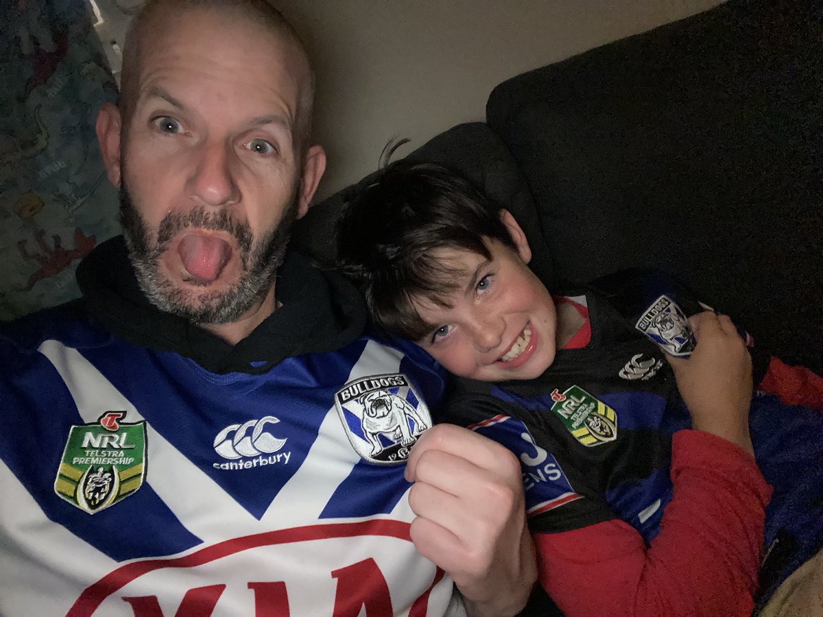 KennyC22's tweet photo. Win over mum, along with a chance to gloat like his Panther supporting brother. Going through the tough time, &amp;  yes there have been many. Make the good times so much sweeter. Showing signs💙🤍 #ourtimewillcomeagain #proudtobeabulldog  #NRLBulldogsEels @PhilGould15 @NRL_Bulldogs https://t.co/HqcOWnFhVH