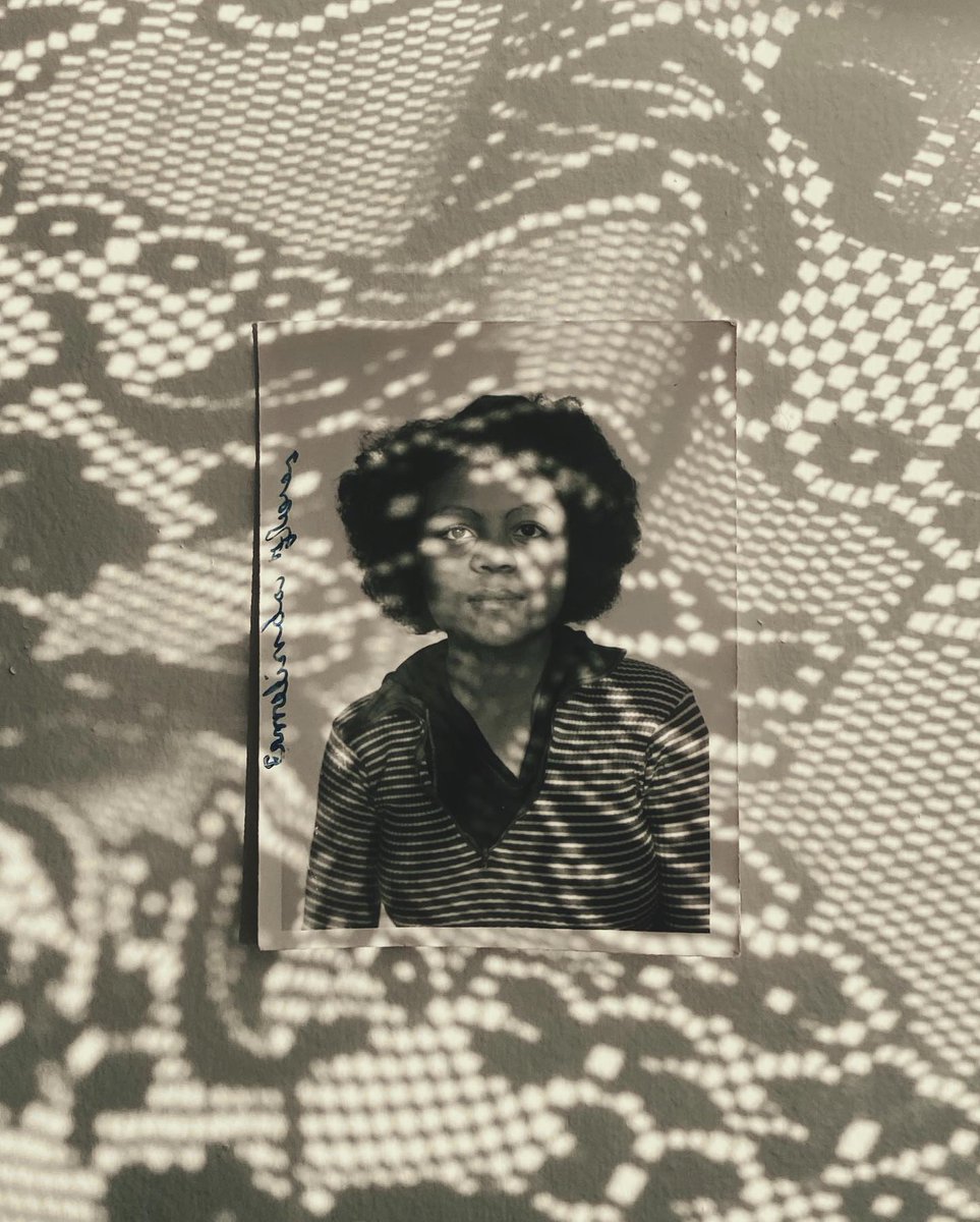 daniela0spector's tweet photo. Mom and the things she left behind. https://t.co/JIpNBvQ0Ae https://t.co/5CkS0iz5Fm