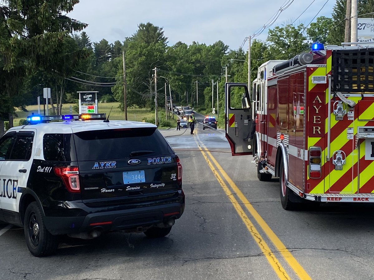 Traffic Alert

Harvard Rd is temporarily closed while the Ayer Police Departement and Ayer Fire Department deal with a very smelly liquid (not believed to be sewer related) that has spilled out onto the roadway.  

Please seek an alternate route!

#AyerPD #AyerFD #HappyMonday