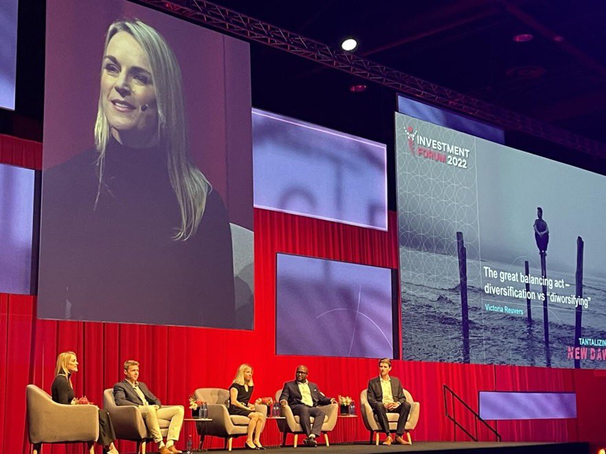 Fantastic to be back in person at the #investmentforum2022 and sharing the stage with some of SAs top balanced fund managers. SA equities looking attractive- consensus view