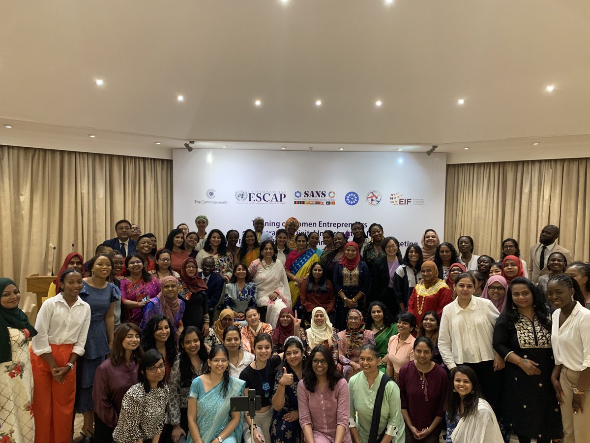 SSWA_UNESCAP's tweet photo. Wonderful response to training #womenentrepreneurs on leveraging digital infrastructure promoting business thru #ecommerce #DigitalMarketing with great networking sessions
@UNESCAP
@RajanRatna
#SANSSDGProject
@EIF4LDCs @commonwealthsec @Suveera18 @Wesellonlineorg @Radika_fiji https://t.co/aOufdVC7xx
