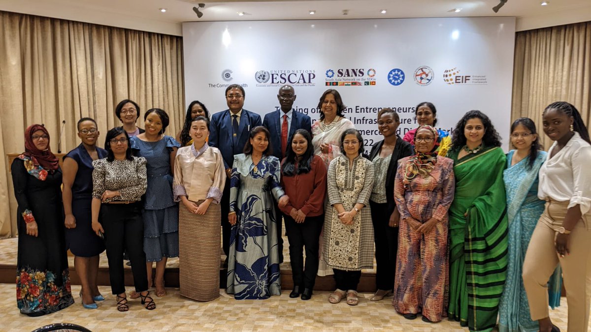 SSWA_UNESCAP's tweet photo. Wonderful response to training #womenentrepreneurs on leveraging digital infrastructure promoting business thru #ecommerce #DigitalMarketing with great networking sessions
@UNESCAP
@RajanRatna
#SANSSDGProject
@EIF4LDCs @commonwealthsec @Suveera18 @Wesellonlineorg @Radika_fiji https://t.co/aOufdVC7xx