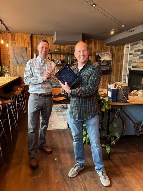 @MattSchuster received the 2021-2022 Volunteer of the Year Award at our Volunteer Reception May 26th at Urban Lodge Brewery. Congratulations to Matt and Thank You for all your time and hard work! #Volunteeroftheyear #CTHFMA