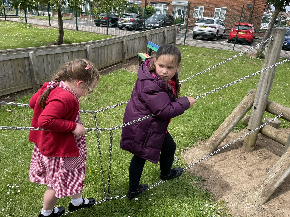 HGPAMrAmos's tweet photo. #harrowgateprimary #OPAL @OPAL_CIC https://t.co/pFrrO64AdZ