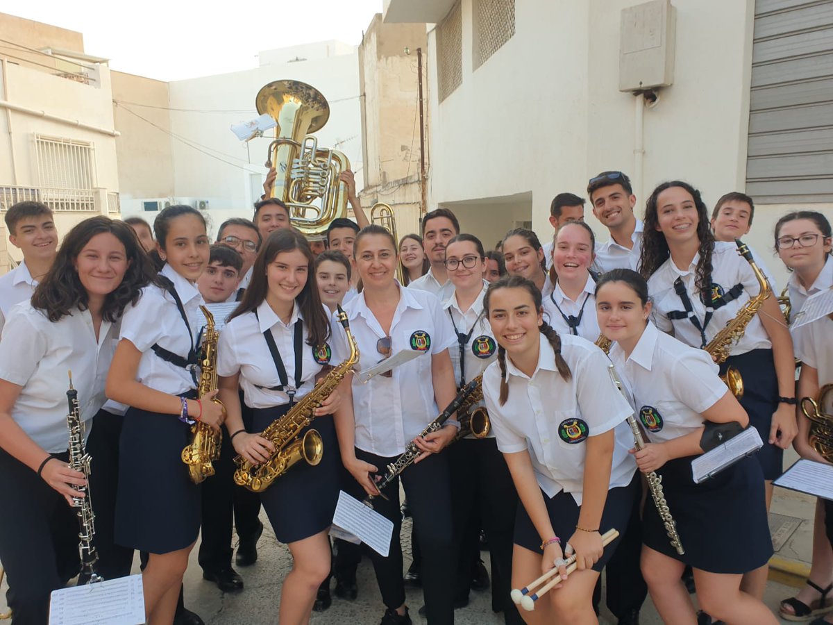 UMTP1's tweet photo. Equipazo 💪
@TeresaMartiinez @irenegp0307 
@Ayto_Carboneras https://t.co/SnIi1wQtDY