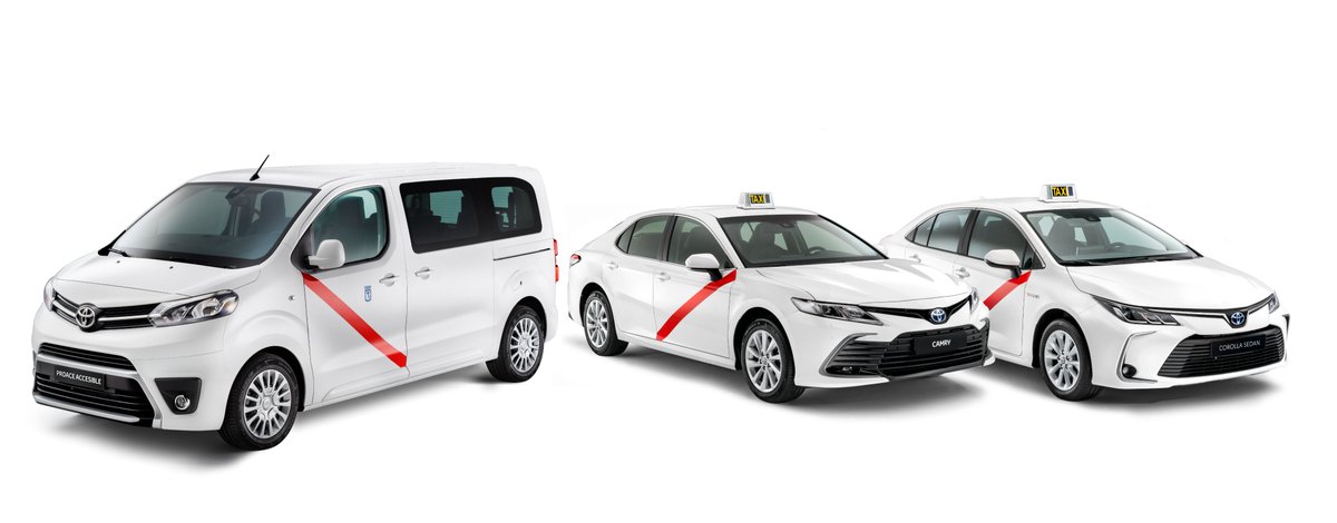 ToyotaPrensa's tweet photo. La gama #taxi de #Toyota, la mejor y más amplia oferta para el profesional del taxi, se ha presentado en @FeriadelTaxi, formada por #CorollaSedan #Electric #Hybrid, #Camry Electric Hybrid, #Mirai y #Proace #TMPR. #BeyondZero
https://t.co/NbMRFbZRqR https://t.co/h7pKqqnglz