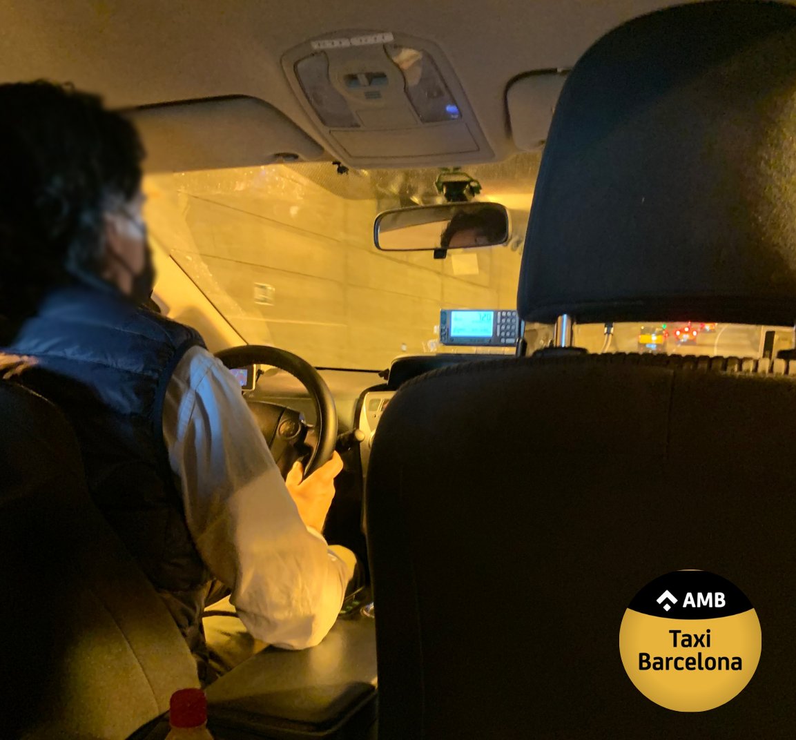 AMBtaxi's tweet image. #AMBtaxi 

Per accedir al #taxi és obligatori fer servir la mascareta❗️😷

Mou-te de manera segura per protegir-te a tu i als altres ☑️

#estimoeltaxi