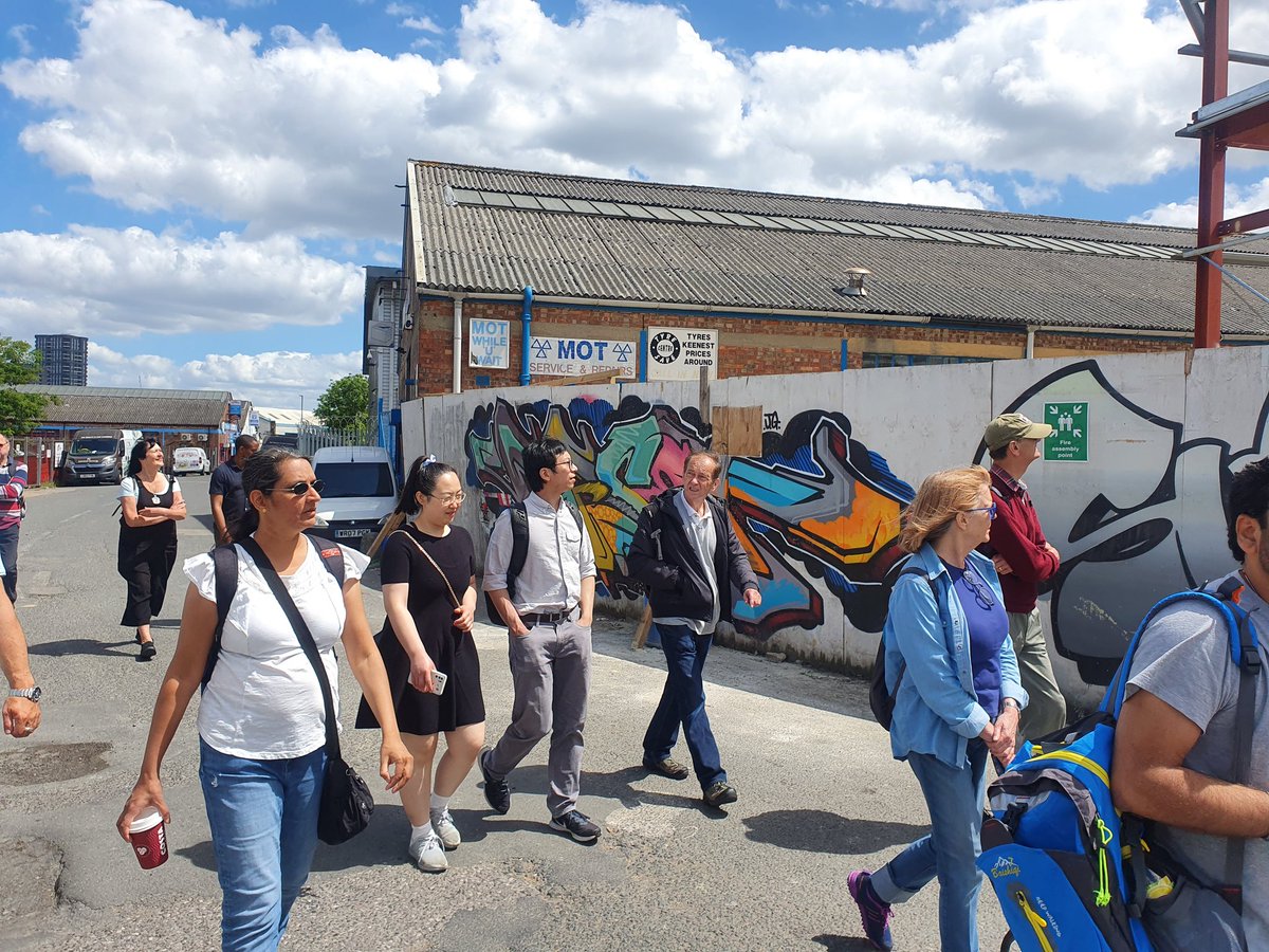 dudzinskauk's tweet image. We, Talking and Exploring,  started the #community walkabout from the consultation venue to bring more people to it. Thanks to @oldoakparkroyal we can offer more #freewalks in this fast changing area. #parkroyal #northacton #Ealing