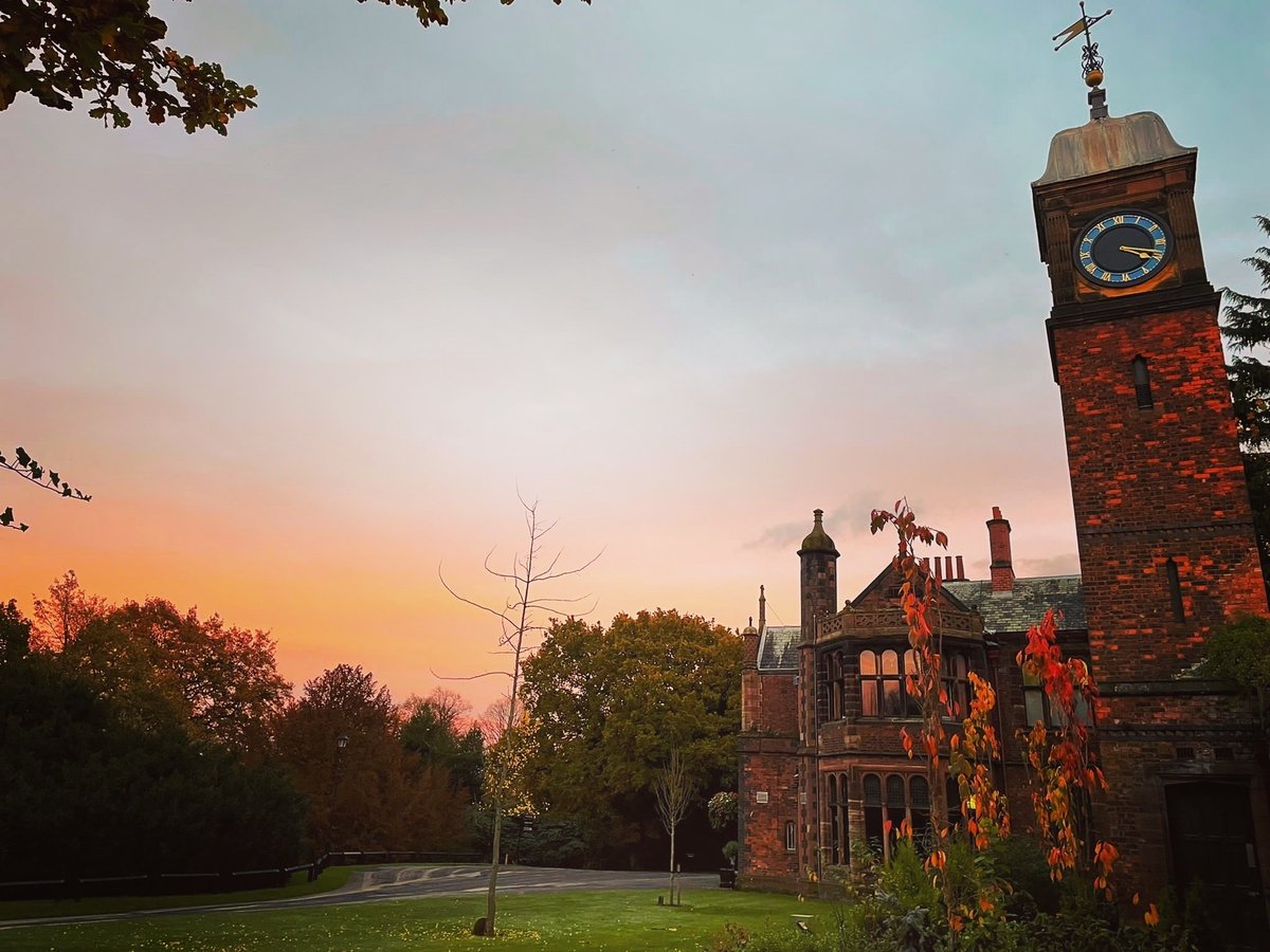 Walton_Gardens's tweet image. Our hall is available for event hire for your next celebration, whether it’s a birthday party, wedding, christening or family event. 
Find out more and contact our team for more information today! orlo.uk/Ji3Sm