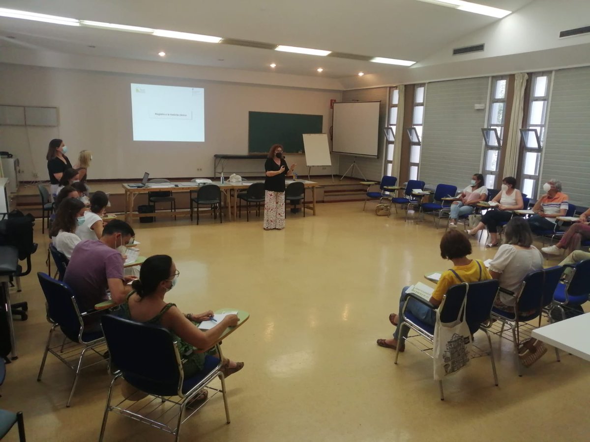 Avui reunió amb els referents d’Atenció Domiciliària 🏡 dels #centresdesalut 

🔁 Reunió liderada per la Comissió Tècnica d’Assessors i Formadors en Atenció Domiciliària del Sector Ponent <a href="/ibsalut/">Servei de Salut de les Illes Balears (IB-SALUT)</a> <a href="/SalutGOIB/">Conselleria de Salut</a>