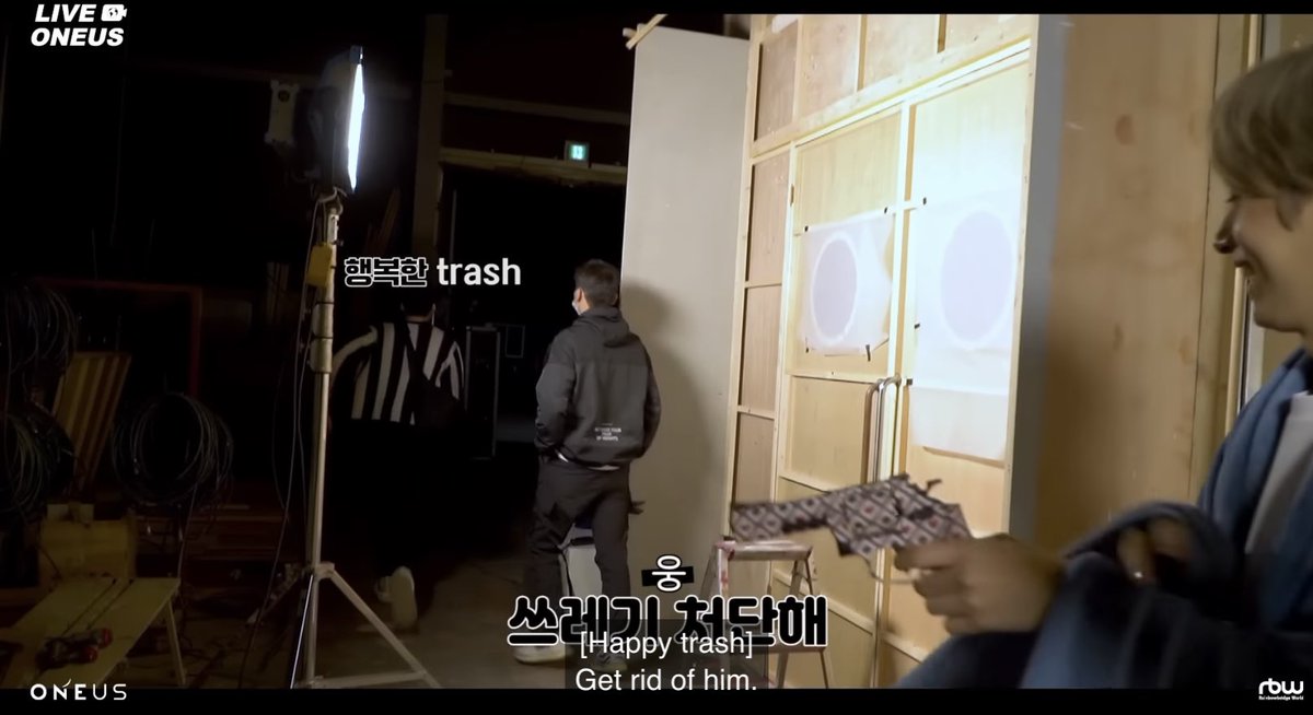 OUTONEUS's tweet image. 