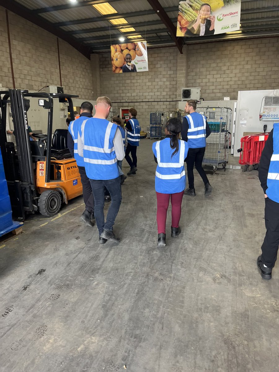 Chris Smith (@erac_chris) on Twitter photo Friday U3 volunteered at FareShare West Midlands. 2nd time this year! Was great to give back to our communities #foundingvalues #workhard <a href="/FareShareUK/">FareShare</a> <a href="/Enterprise/">Enterprise</a> <a href="/CaptainFun_ERAC/">Chris Buckley</a> <a href="/U3Development/">Si Crumbleholme</a> Friday U3 volunteered at FareShare West Midlands. 2nd time this year! Was great to give back to our communities #foundingvalues #workhard <a href="/FareShareUK/">FareShare</a> <a href="/Enterprise/">Enterprise</a> <a href="/CaptainFun_ERAC/">Chris Buckley</a> <a href="/U3Development/">Si Crumbleholme</a>