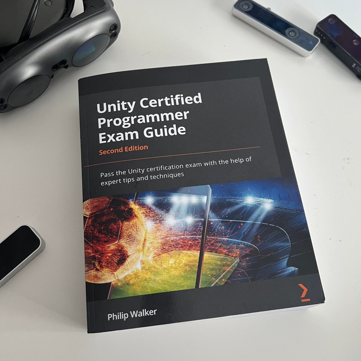 lightandalchemy's tweet image. New week time for a new challenge!!!
thanks again to the fine people at @PacktAuthors for this great book!
#packtpub #unity3d #r2mv #csharp