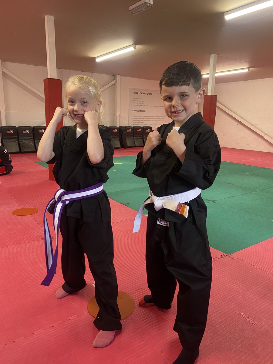 amydean92x's tweet photo. Louis is really enjoying Karate 🥋 @PCPPenguins https://t.co/4l8lP0u5qM