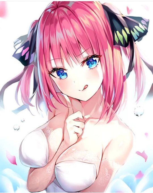 ⛩⛪️アクア🐰あやな公国民✈️さんがTwitterに投稿した中野二乃(五等分の花嫁)のイラスト。