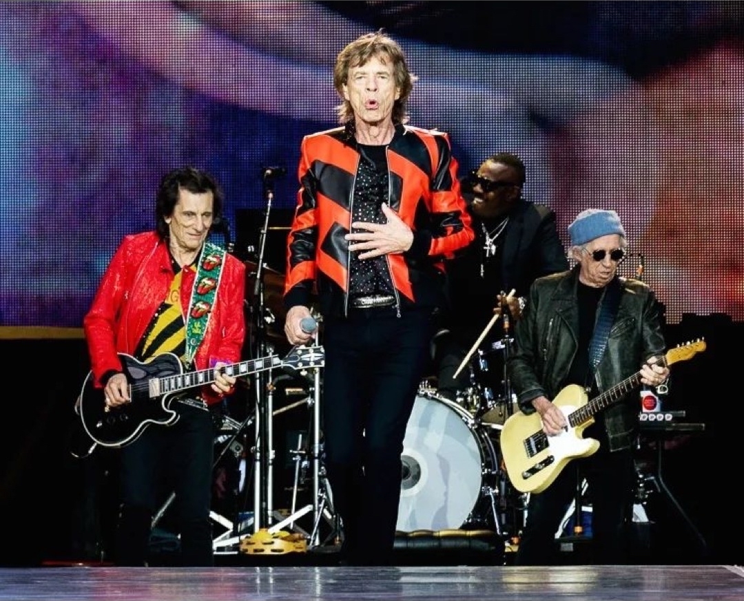 femsperspective's tweet photo. 📸 Shirlaine Forrest @Shirlainephoto
@RollingStones last week at their live performance at the #AnfieldStadium in Liverpool.

Summer is gaining momentum, so keep your eyes peeled for the upcoming festival and live music coverage from Female Perspective represented talent. https://t.co/HcnB0wXJqM