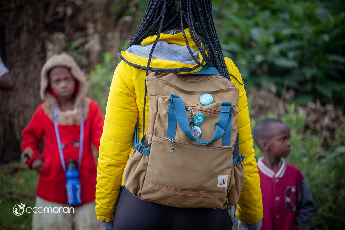 EcoMoran's tweet photo. Last weekend, the #Ecomoran team partnered with #letsdrift guides to take the children on a hike through the lush green teafarms of Tigoni. Interacting with nature is a great way to appreciate how it sustains us. We have a responsibility to care for it.
#Ecomorans #sustainability https://t.co/HKjgdLWHjI