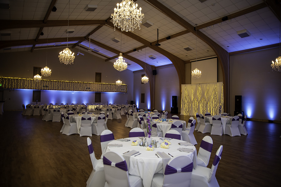 JonesCrossing's tweet photo. Hey Jones Crossing Fans! We want to meet you!  Just engaged? Summer time is full of engagements!  Schedule your tour now!  Call us for an appointment at 317-831-2973 or email us at olivia@jonescrossing.com.  We are a full service venue ready to make your day the best ever! https://t.co/EefyQ5nvXb
