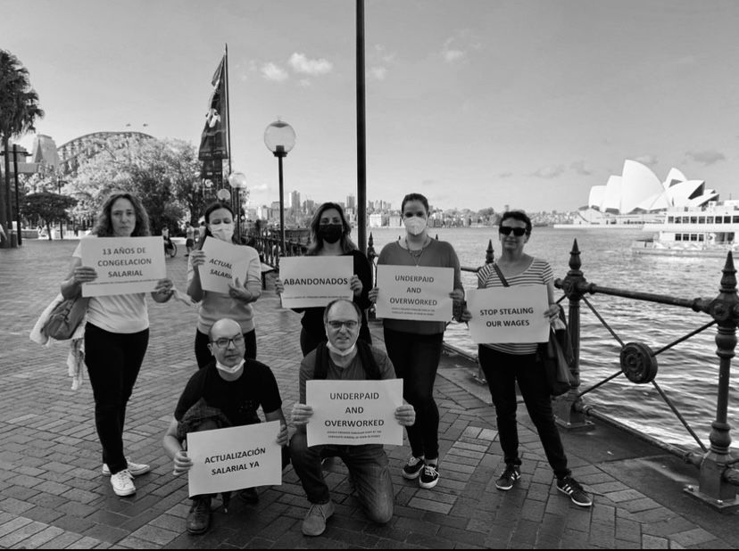 📍 Éxito de la tercera jornada de movilizaciones del personal laboral en el Exterior para reclamar mejoras salariales.

#CSIF advierte de que los #LunesNegros y otras protestas seguirán hasta conseguir la mejora de las condiciones laborales de este colectivo.