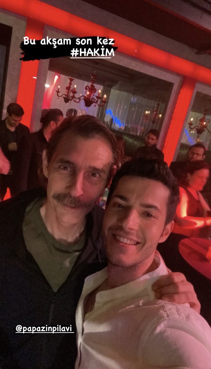 hakimetkinlik's tweet photo. Son set gününden. #Hakim bu akşam final bölümüyle Atv’de! https://t.co/x3bGaCpLfm