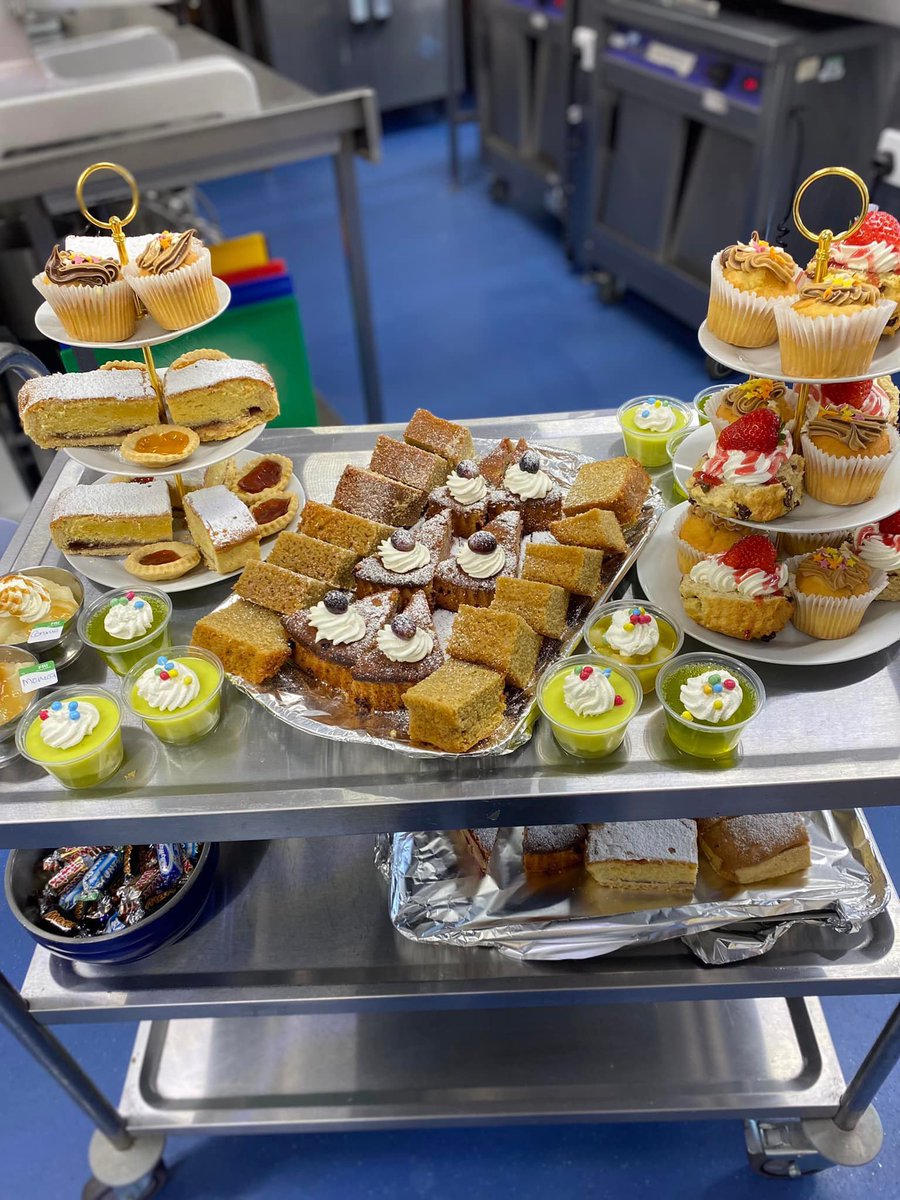 GodivaLodge's tweet photo. Lovely home made snack Trolley at Godiva Lodge
Thank you for the photos, Lorraine
~Emma @AnchorLaterLife https://t.co/zpmxMRitVW