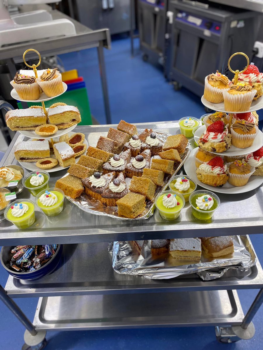 GodivaLodge's tweet photo. Lovely home made snack Trolley at Godiva Lodge
Thank you for the photos, Lorraine
~Emma @AnchorLaterLife https://t.co/Yi30a7cYhT