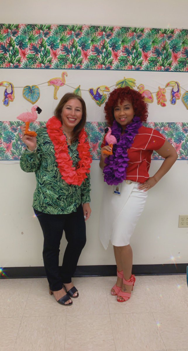 JanineBurgains's tweet photo. When you start your vacation at a PD, you bring Hawaii with you! MDCPS Mathematics B.E.S.T Training is off to a great start! @DareToLeadETO @MDCPSDAS @SuptDotres @docdn83 @trydiggs https://t.co/9KCMbFgI6h