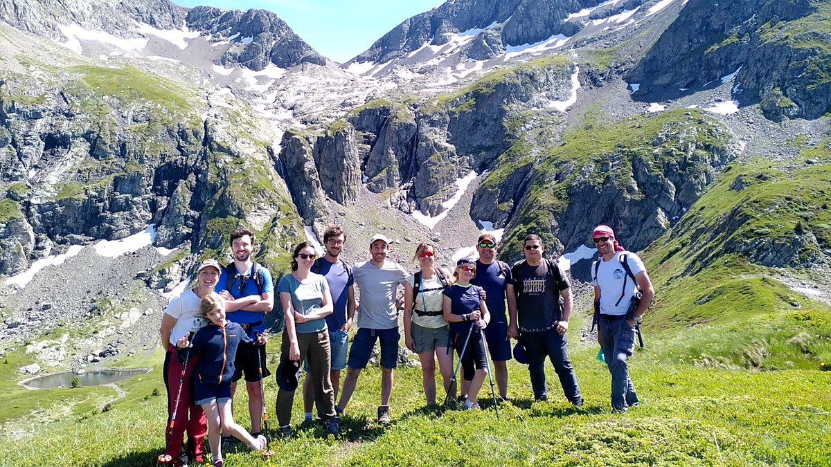 First <a href="/Geo_ESRF/">Geo_ESRF</a> excursion for some the <a href="/esrfsynchrotron/">European Synchrotron</a> staff members :-)
Pilot test was a success with wonderful   ophiolites, gabbros and folds.