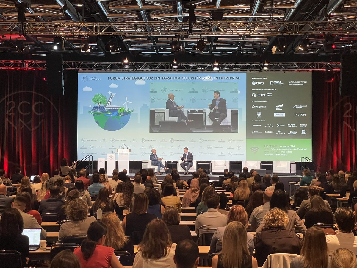 Belle façon de commencer la semaine au #ForumESG de la <a href="/chambremontreal/">Chambre de commerce du Montréal métropolitain</a> en compagnie de professionnels #ESG de #Montreal et du ministres <a href="/CharetteB/">Benoit Charette</a>. Bon #ForumCCMM à toustes!