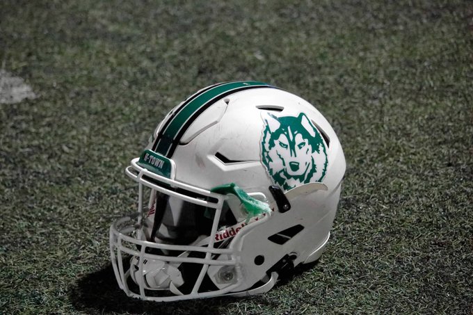 HelmetAz's tweet photo. 🏈 5A Conference First Round 🏈

#2 Gilbert Tigers
@GilbertTigerGo1 @zdawgzilla 
 
vs

#7 Horizon Huskies
@HorizonFootball @hzfbfamily 
  
#AZHelmetChallenge #repAZ https://t.co/fXehhWaAij