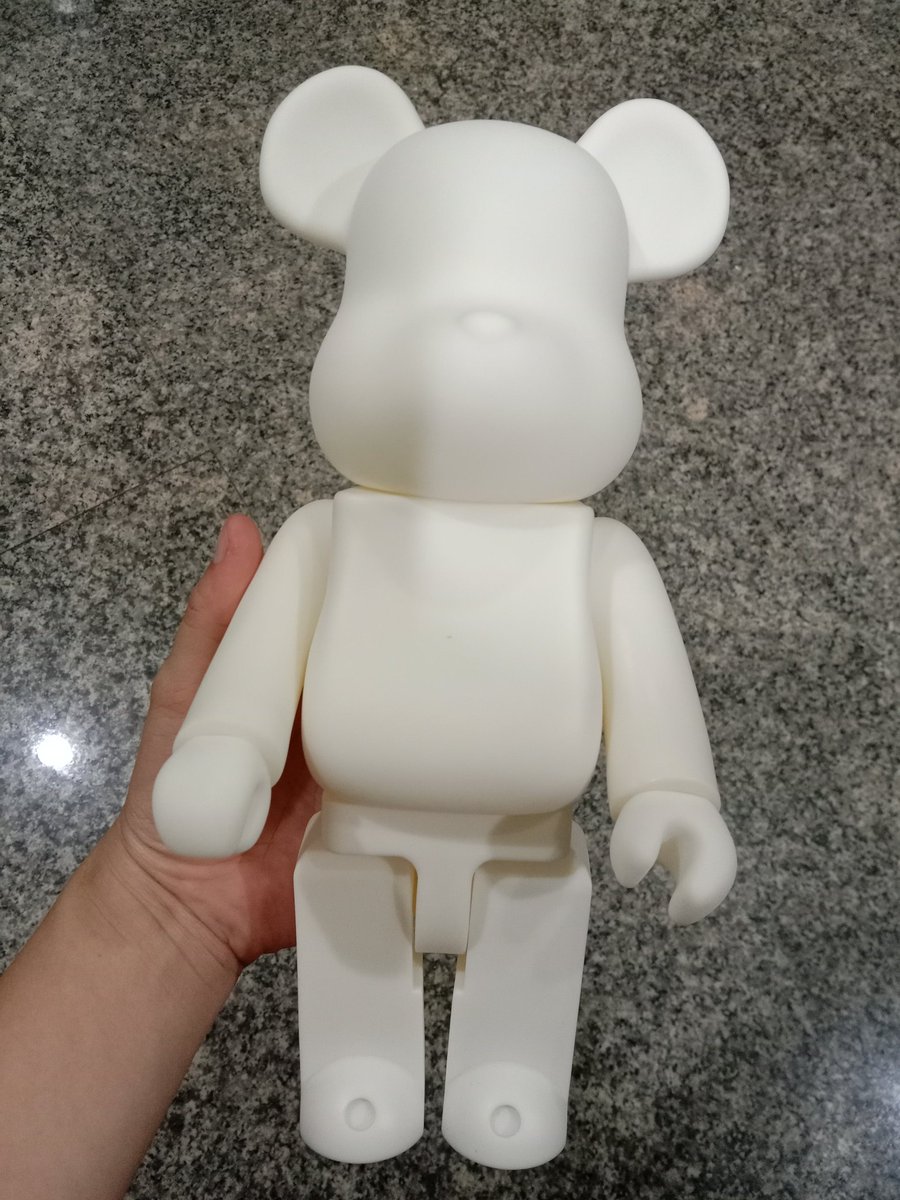 mousse_hamster's tweet photo. เริ่มเลยยย🐹🎨🖌️
.
#moussehamster #prints #bearbrick #bearbrickprint #art #colors https://t.co/PAIY4OKlTm