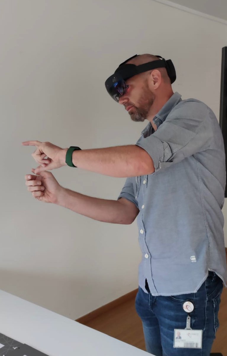 Wie helpt me?
Ik ben het stilaan beu om alleen maar met virtuele vrienden te kunnen afspreken en zoek daarom een projectleider #innovatie bij <a href="/azgroeninge/">az groeninge</a>😃
#ziekenhuis #zorg #health #innovation #cureandcare #job azgroeninge.be/nl/jobs/andere…