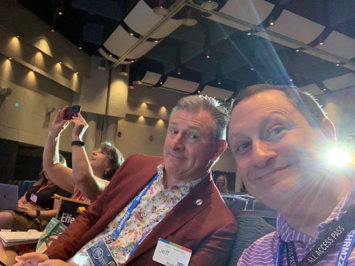 OMG I get to hear <a href="/greg_hawks/">Greg Hawks</a> AND sit next to <a href="/jeffreynally/">Jeff Nally</a> … #perfectday lots-o-learning at #shrm22 #causetheeffect